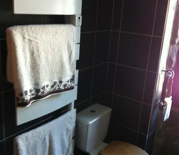 Au Chant Des Marmites 4*