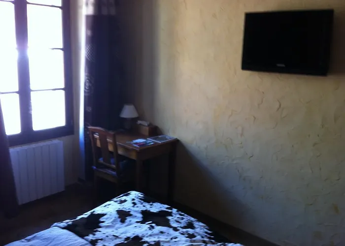 Bed and Breakfast Au Chant Des Marmites Saint-Lary-Soulan