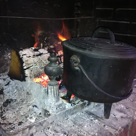 Bed & Breakfast Au Chant Des Marmites *